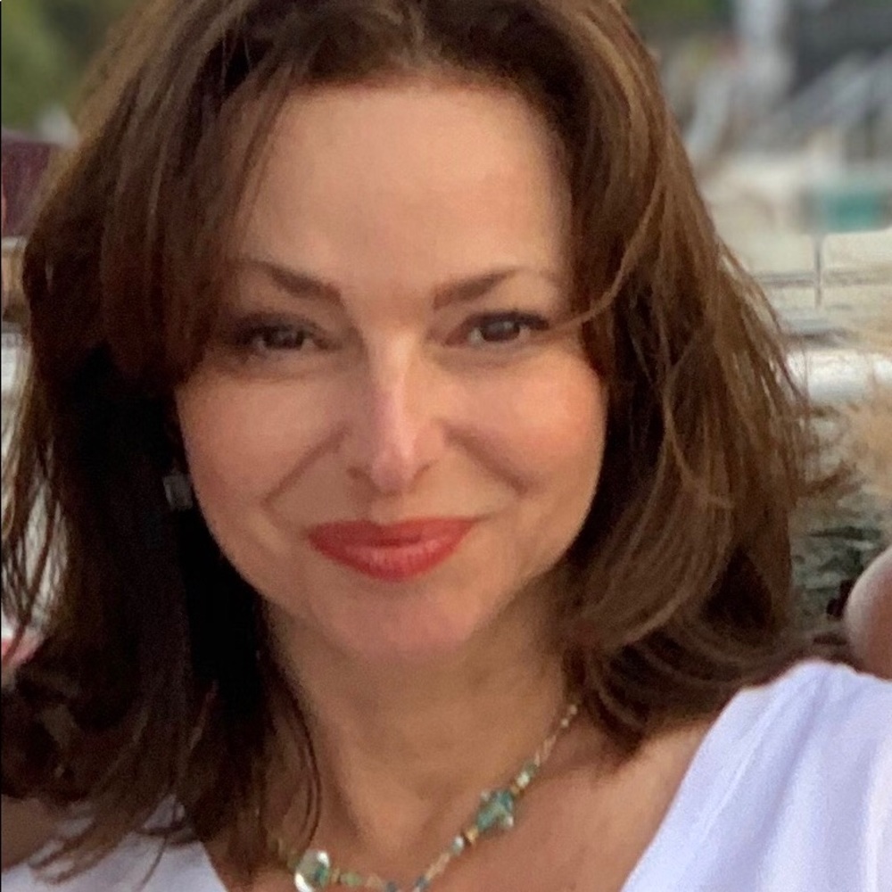 Meet your Posher, Fatima